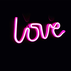 CARTEL LED LOVE