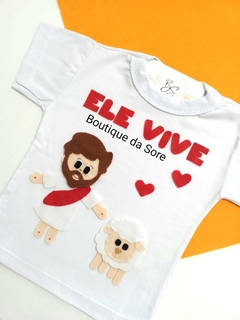 camiseta branca personalizada jesus ele vive com ovelha pascoa modelo unissex