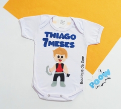 body-de-bebe-branco-personalizado-festa-mesversario-super-heroi-arqueiro-baby-nome-meses-arco-flecha