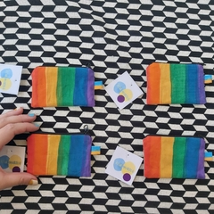 necessaire ARCO ÍRIS (bandeira lgbt) | 6,5x10cm na internet