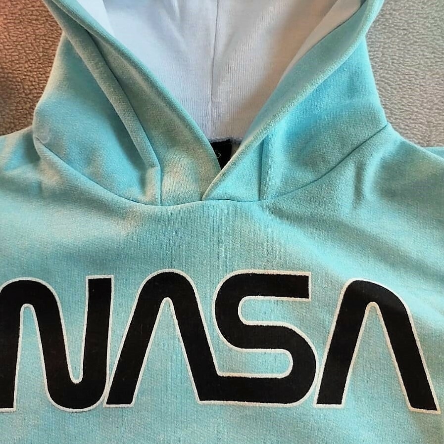 Buzo fashion nasa h&m