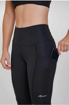 LEGGING ESSENTIAL RUN STAMINA Preta - loja online