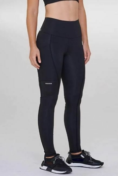 LEGGING ESSENTIAL RUN STAMINA Preta na internet