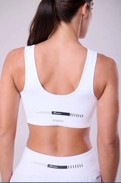 TOP SIGNATURE SAMBA RETO BRANCO - comprar online