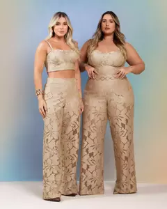 TOP E CALÇA RENDA