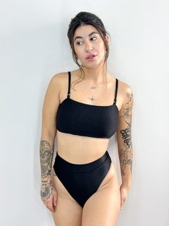 BIQUINI GABI HOT MICROCANELADO PRETO - Bruna Tisani Boutique