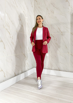 Blazer Feminino em Alfaiataria Lia Cereja