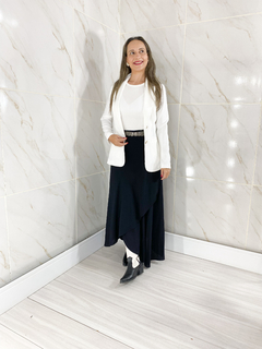 Imagem do Blazer Feminino em Alfaiataria Lia OFF White