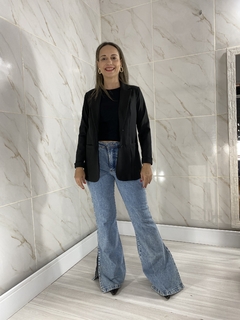 Calça Jeans Flare Lavagem Marmorizada - TRÈS CHIC BARRETOS