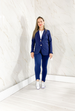 Blazer Feminino em Alfaiataria Azul Marinho