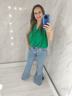 Calça Jeans Flare Lavagem Marmorizada - TRÈS CHIC BARRETOS