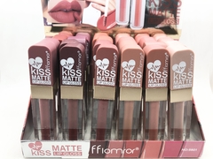 Labial kiss matte