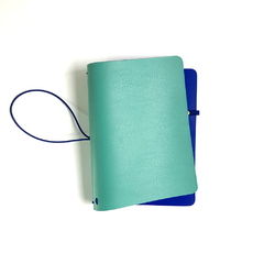 Capas para planner e cadernos na cor Bicolor / Jade + Royal