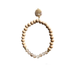 Pulseras beige en internet