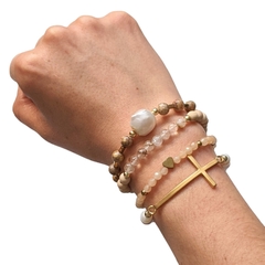 Pulseras beige