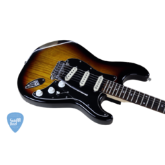 G&L LEGACY TRIBUTE SERIES STRATOCASTER + SCN NOISELESS FENDER + Locking +Upgrades - comprar online