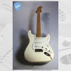 FENDER Stratocaster Standard MEXICO 2016 Vintage White Guitarra Electrica en internet