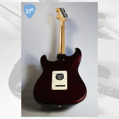 FENDER Stratocaster Standard MEXICO 2005 Burgundy Guitarra Electrica N.O.S. - comprar online