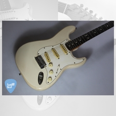 FENDER Stratocaster Standard Wayne´s World 2 MEXICO 1994 Artic White Guitarra Electrica - GuitarBazar