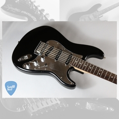 SQUIER by Fender Stratocaster Standard Series Black Mirror Indonesia 2008 Guitarra Eléctrica - GuitarBazar