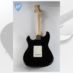 SQUIER by Fender Stratocaster Affinity 70s Black Guitarra Electrica - tienda online