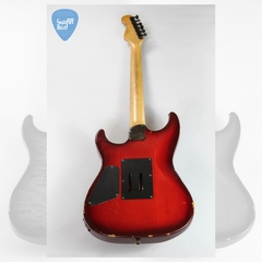 SQUIER by Fender Stratocaster STAGEMASTER Mars Music 2000 Guitarra Eléctrica Red Burst - comprar online