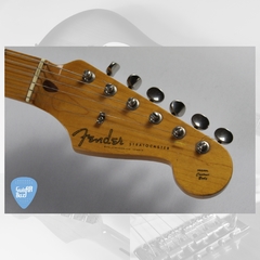 Imagen de FENDER Stratocaster Japan 57 Reissue 2-Tone Gotoh Locking Mics 57-62 Guitarra Electrica