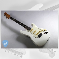 FENDER Stratocaster American Series 1991 U.S.A. Artic White Guitarra Electrica - comprar online