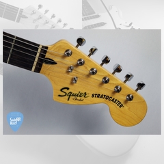 SQUIER by Fender Stratocaster VINTAGE MODIFIED 70´s Guitarra Electrica - GuitarBazar