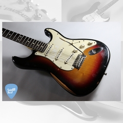 FENDER Stratocaster HIGHWAY ONE U.S.A. 60th Anniversary Guitarra Electrica - GuitarBazar