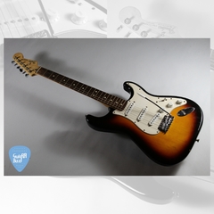 FENDER Stratocaster Standard MEXICO 2004 Sunburst Guitarra Electrica - comprar online