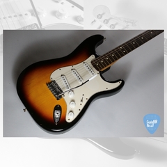 FENDER Stratocaster Standard MEXICO 2004 Sunburst Guitarra Electrica en internet