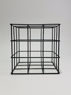 CUBO DECORATIVO EM METAL PRETO AH0354 - comprar online