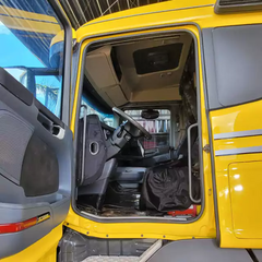 Imagem do Scania R440 – 2014/14 – 6x2 | 3386