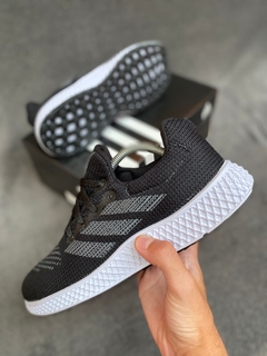 Imagem do Tênis Adidas 4D