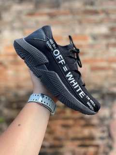 Tênis Adidas Off White