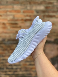 Tênis Adidas Yeezy