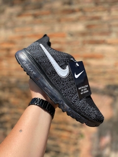 Tênis Nike Air VaporMax Flyknit