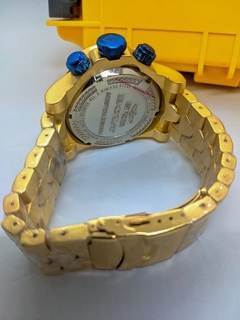 Relógio Invicta Reserve Venon Dourado Fundo Azul - Triunfo Americano Moda Fashion - Tênis de Qualidade