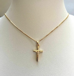 Colar crucifixo 20mm cruz e cristo lisos