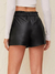 Short em Couro Fake - comprar online