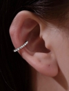 Brinco fake conch com strass