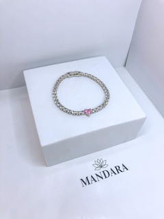 Conjunto com pedra de coração rosa e strass na internet