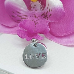 Berloque medalhinha LOVE - comprar online