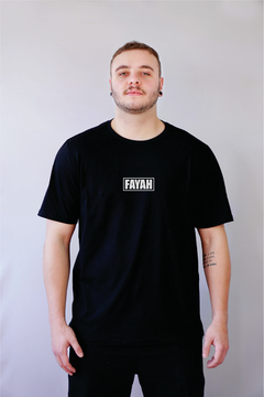 CAMISETA FAYAH CLASSIC PRETA - comprar online