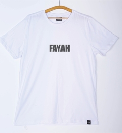 CAMISETA FAYAH BRANCA na internet