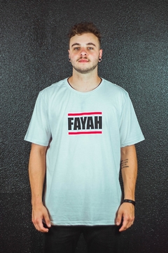 CAMISETA NEW FAYAH BRANCA na internet