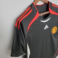 CAMISA MANCHESTER UNITED TEAMGEIST 21/22 RELEASE 2006 na internet