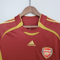 CAMISA ARSENAL TEAMGEIST 21/22 RELEASE 2006 - comprar online