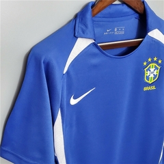 CAMISA RETRÔ SELEÇÃO BRASILEIRA 2002 AZUL na internet